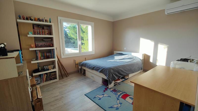 Villa - 148 m² - 5 pièces