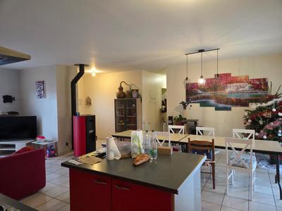 Maison - 97 m² - 5 pièces