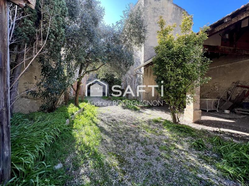 Loft - 470 m² - 14 pièces