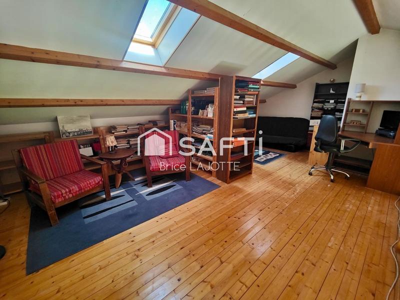 Maison - 140 m² - 6 pièces