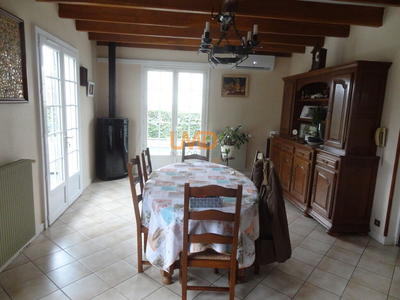 Maison - 139 m² - 7 pièces