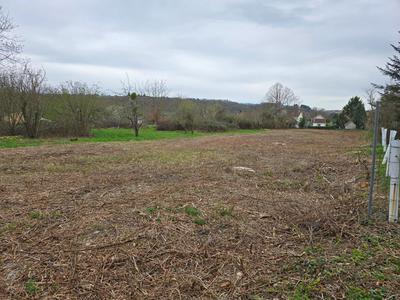 Terrain constructible - 2 019 m²