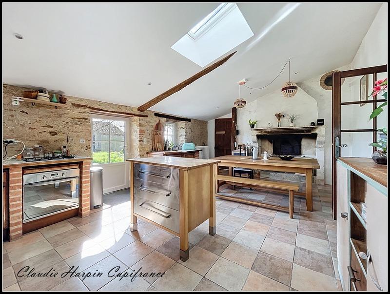 Maison de campagne - 430 m² - 14 pièces