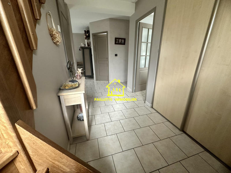 Maison ancienne - 170 m² - 6 pièces