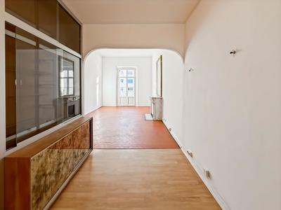 Appartement - 100 m² - 4 pièces