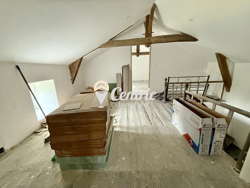 Maison ancienne - 242 m² - 6 pièces