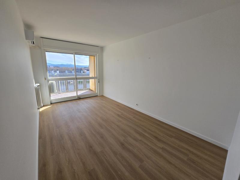 Appartement - 103 m² - 4 pièces