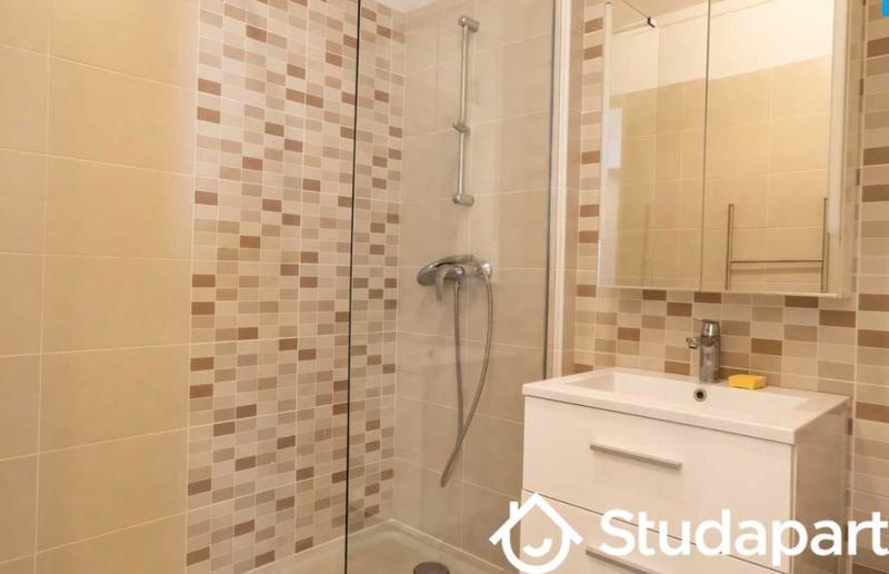 Appartement - 78 m² - 1 pièce