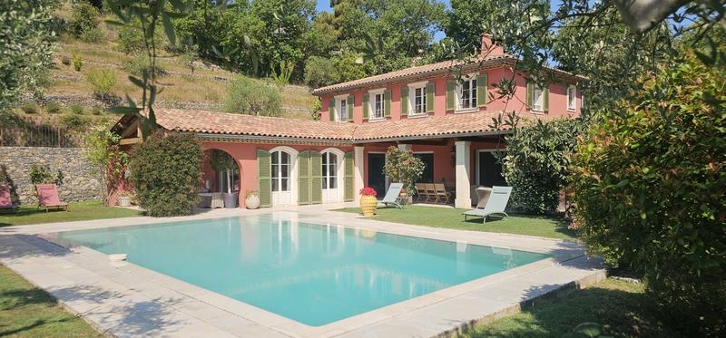 Maison - 190 m² - 4 pièces