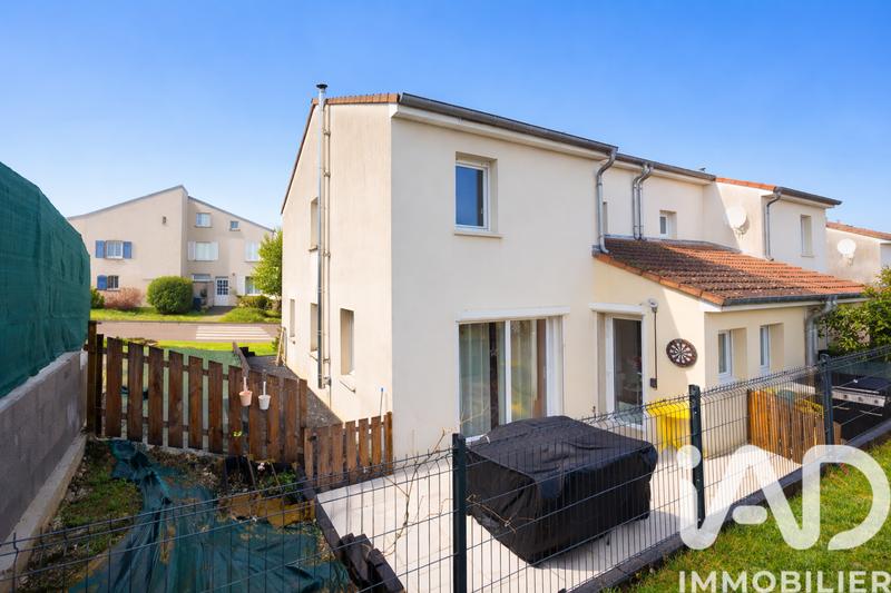 Maison de ville - 110 m² - 4 pièces