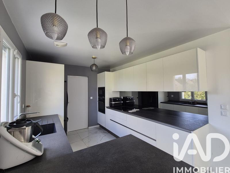 Maison - 150 m² - 5 pièces