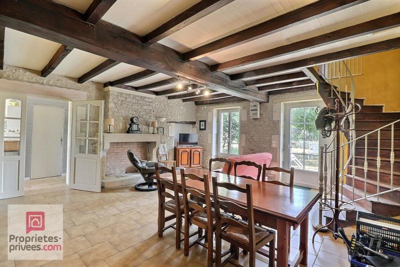 Maison - 433 m² - 19 pièces