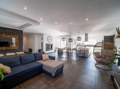 Maison - 192 m² - 6 pièces