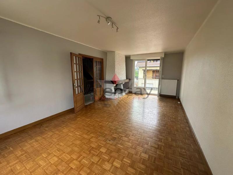 Maison - 138 m² - 7 pièces