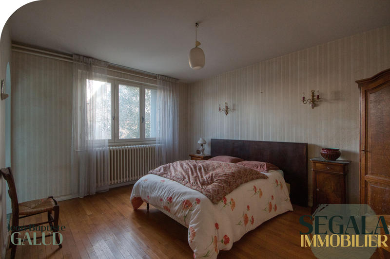 Maison - 120 m² - 4 pièces