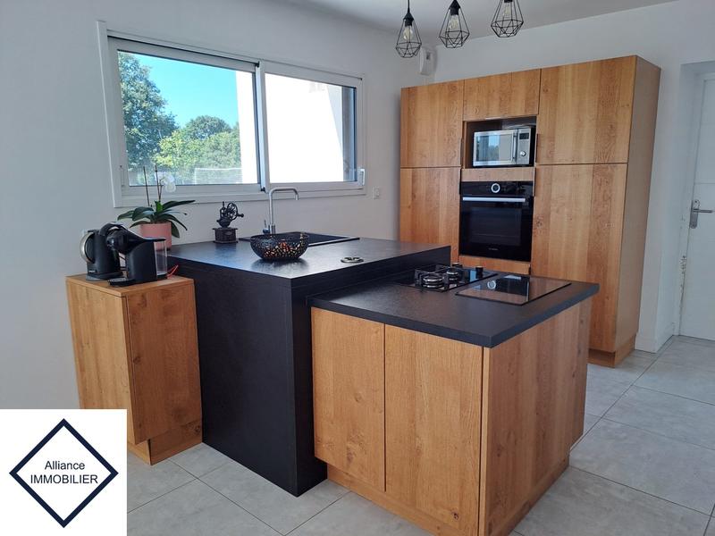 Maison - 114 m² - 6 pièces