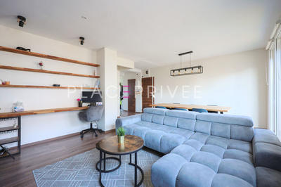 Appartement - 79 m² - 4 pièces