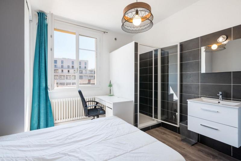 Chambre - 10 m² - 1 pièce