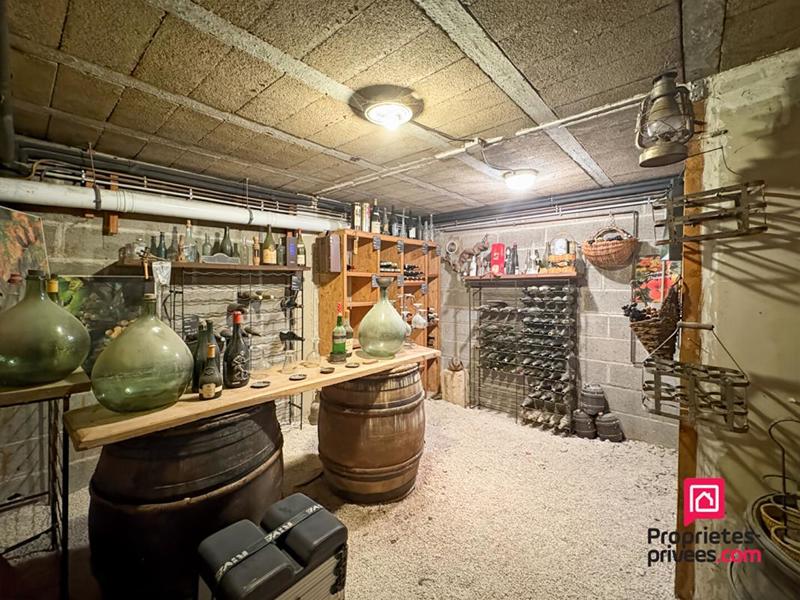 Maison - 157 m² - 9 pièces