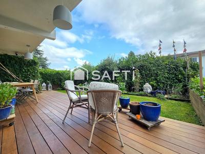 Appartement - 100 m² - 4 pièces