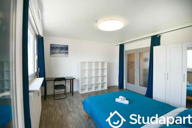 Chambre - 12 m² - 1 pièce