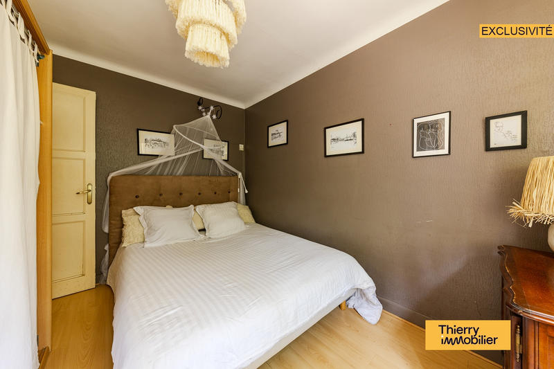 Maison - 80 m² - 5 pièces