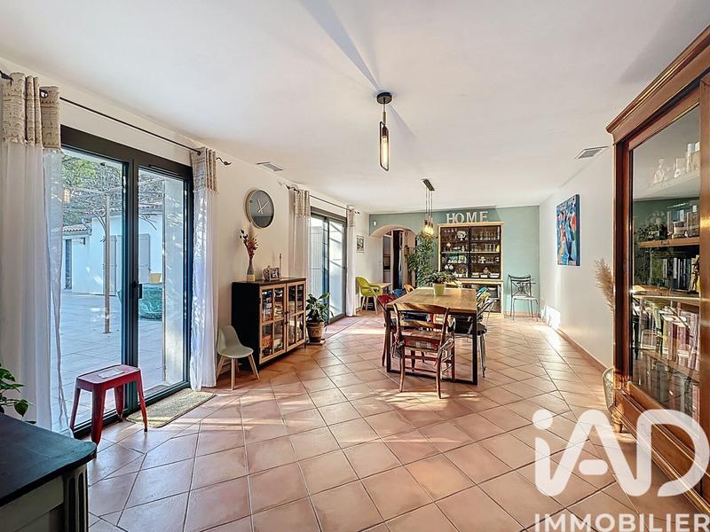 Maison - 187 m² - 7 pièces