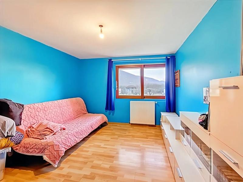 Maison - 230 m² - 5 pièces