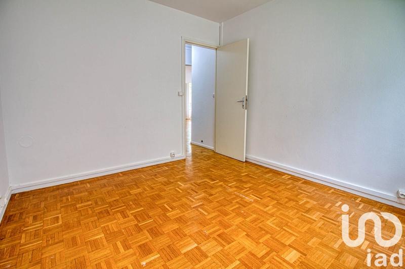 Appartement - 93 m² - 5 pièces