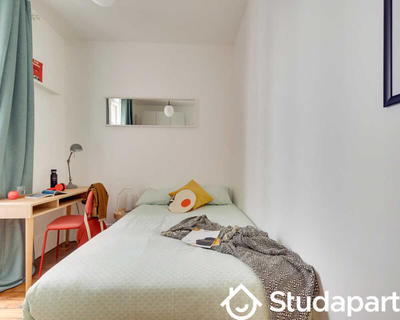 Chambre - 50 m² - 1 pièce