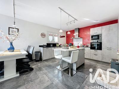 Maison - 115 m² - 5 pièces
