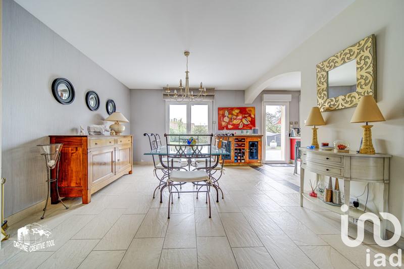 Maison - 170 m² - 8 pièces