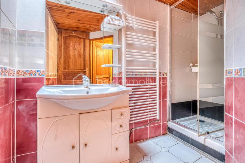 Maison - 136 m² - 7 pièces