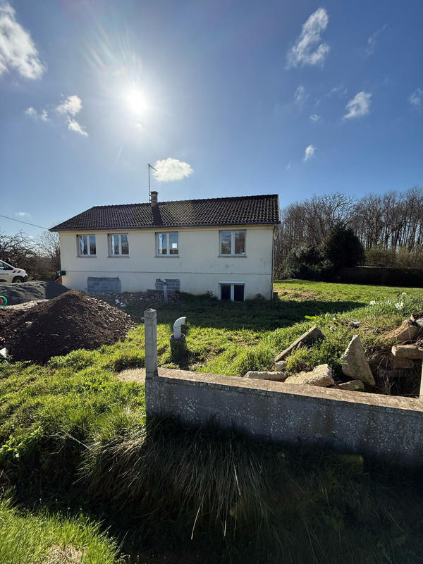 Maison - 96 m² - 3 pièces