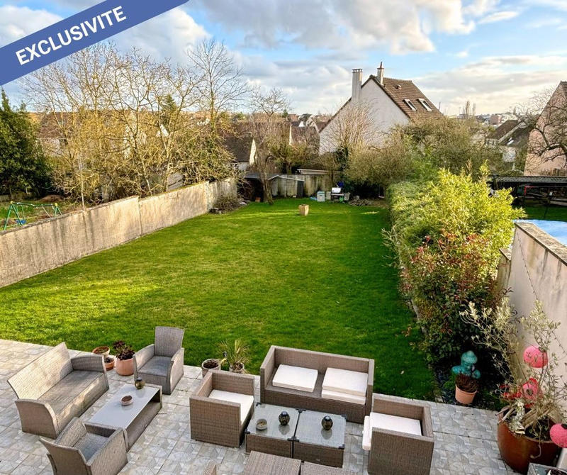 Maison traditionnelle - 129 m² - 7 pièces