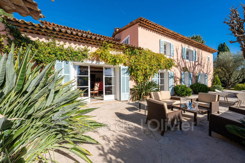 Bastide - 260 m² - 9 pièces