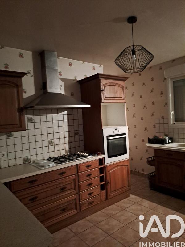 Maison - 188 m² - 9 pièces