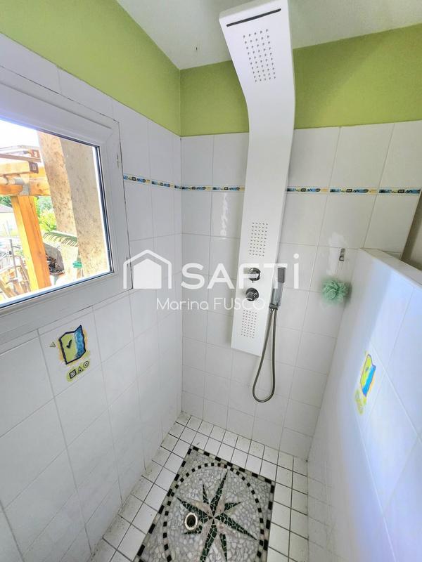 Villa - 328 m² - 7 pièces