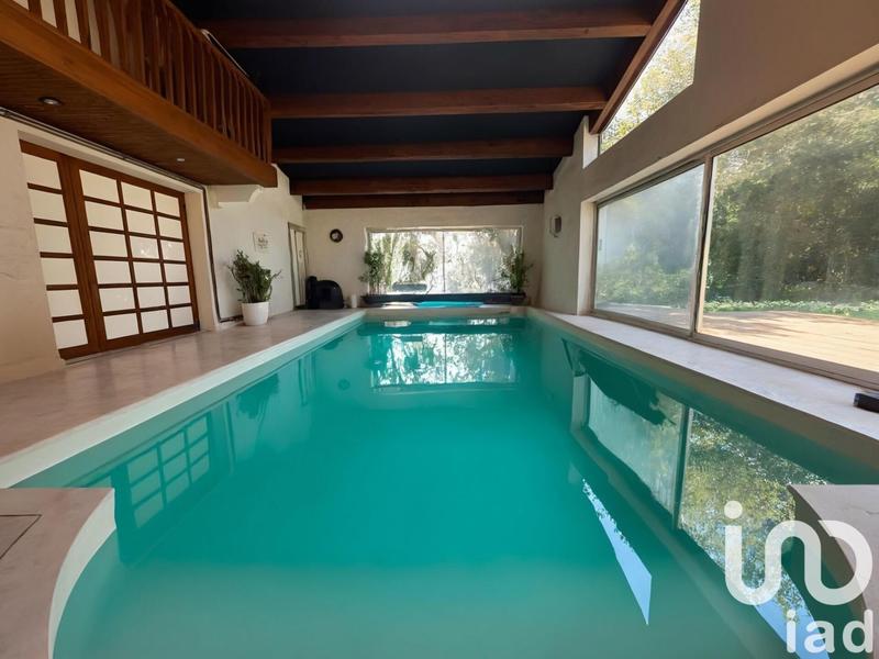 Maison de maîtres - 240 m² - 7 pièces