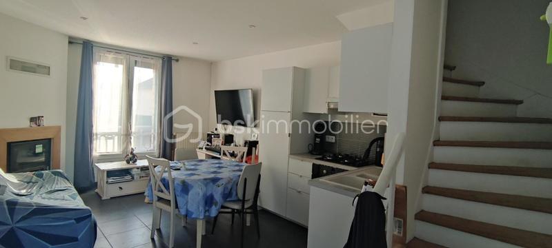 Maison de ville - 63 m² - 3 pièces