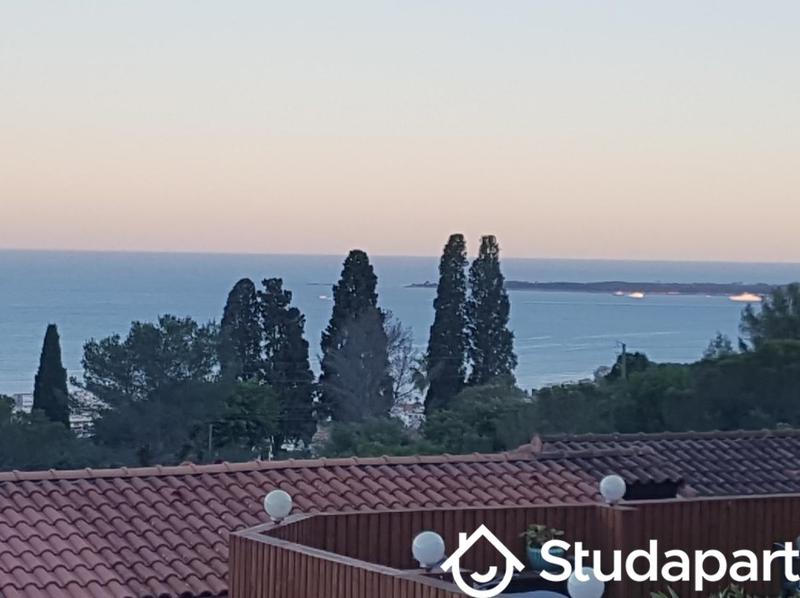 Chambre - 8 m² - 1 pièce