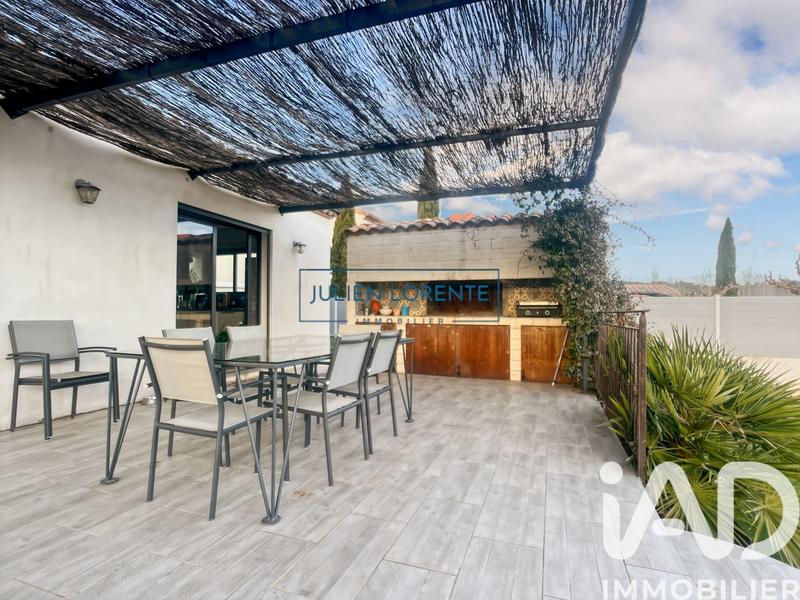 Maison - 93 m² - 4 pièces