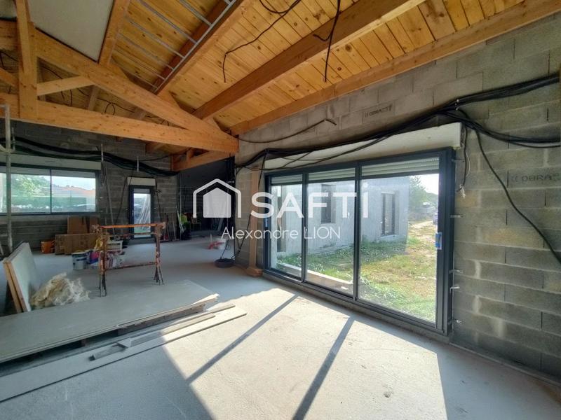 Maison - 171 m² - 5 pièces