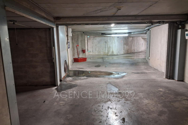 Parking / Garage - 17 m²