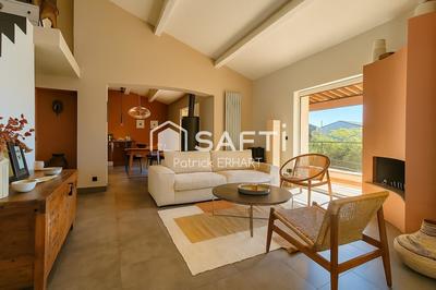 Maison - 185 m² - 7 pièces