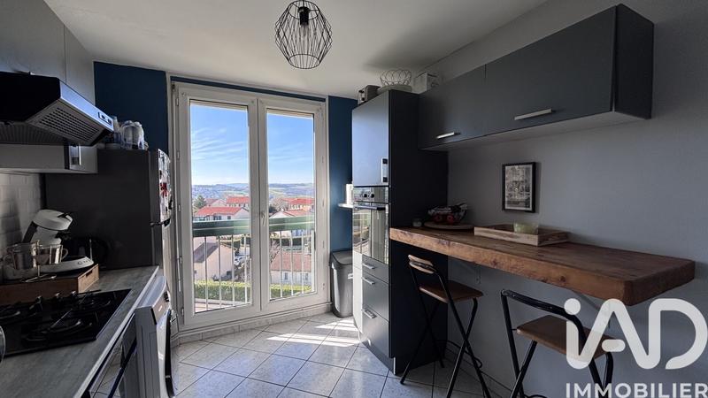 Appartement - 92 m² - 5 pièces