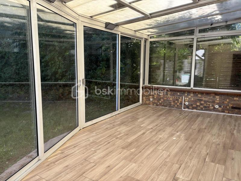 Maison - 92 m² - 5 pièces