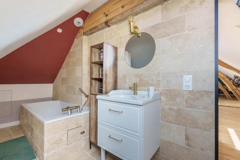 Maison - 120 m² - 4 pièces