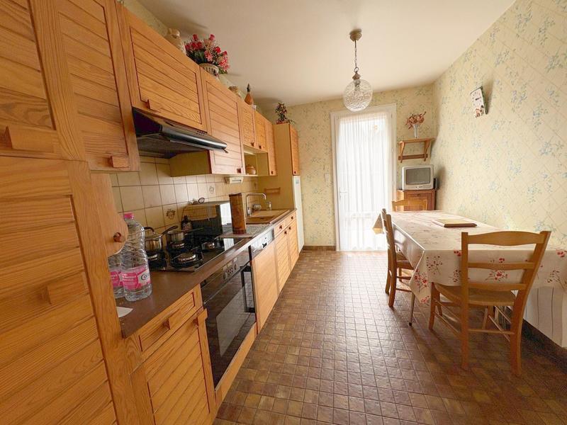 Maison - 105 m² - 6 pièces