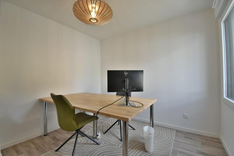 Appartement - 81 m² - 4 pièces